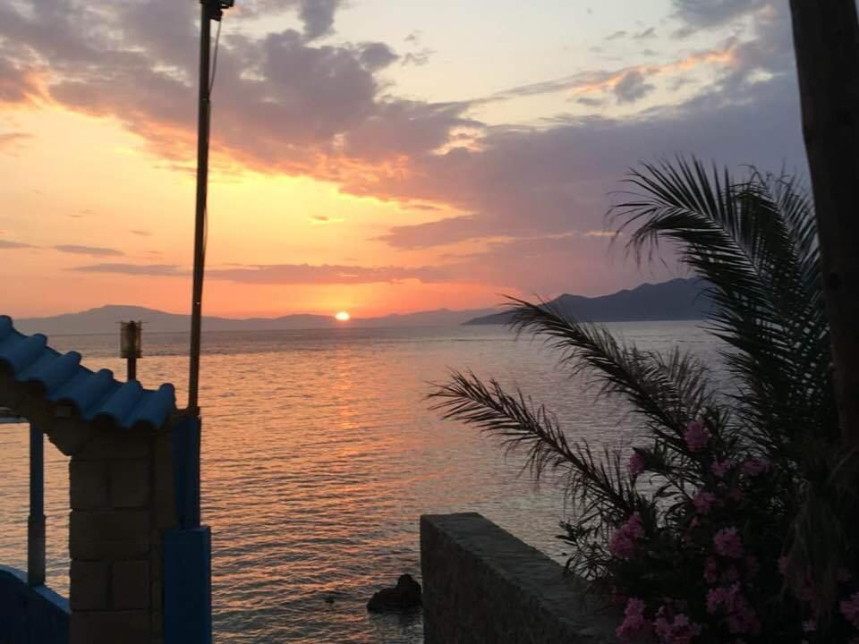 Antonias House Villa Stoupa Bagian luar foto